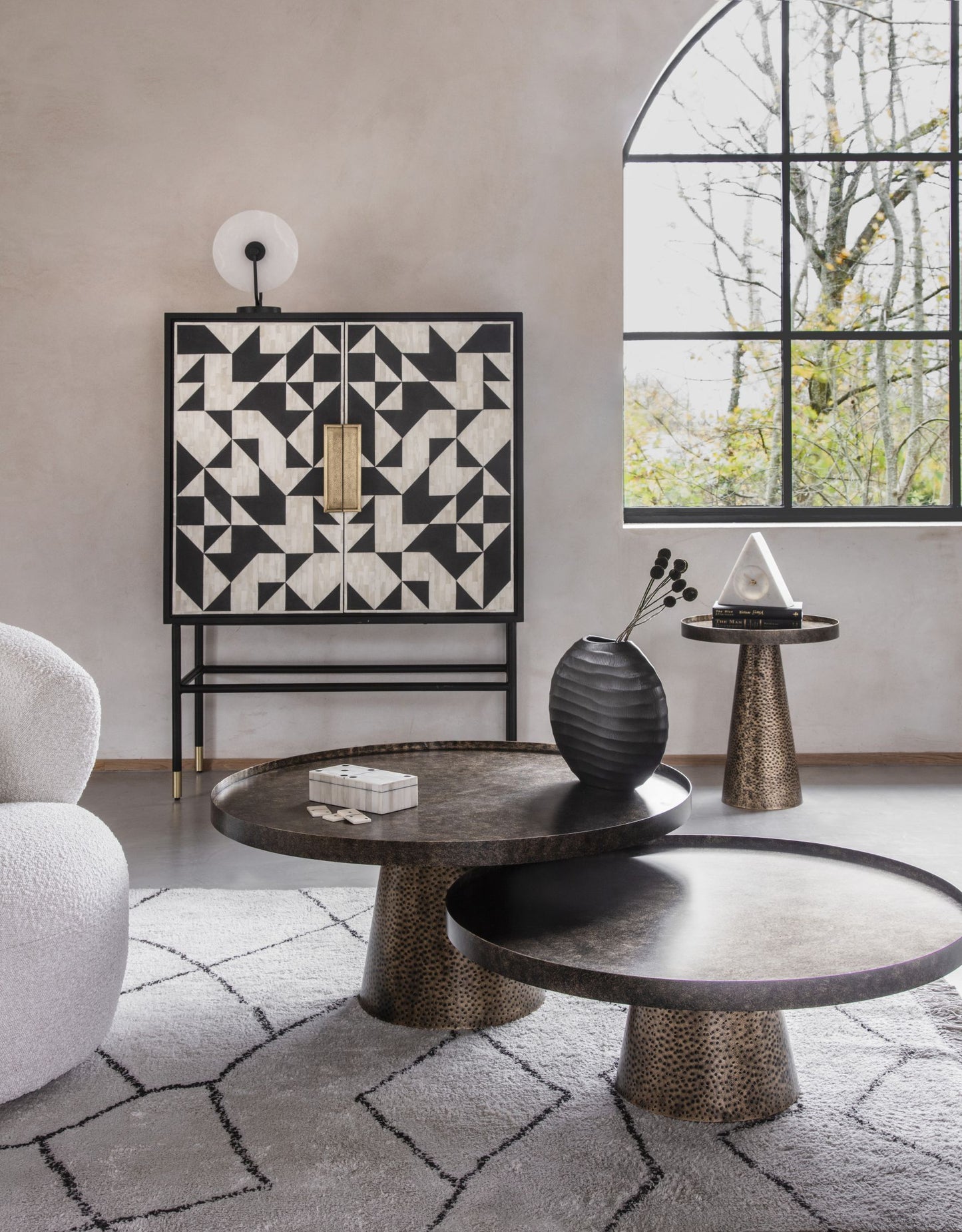 NUSA Set of 2 Iron Coffee Tables in Rustic Antique Gold