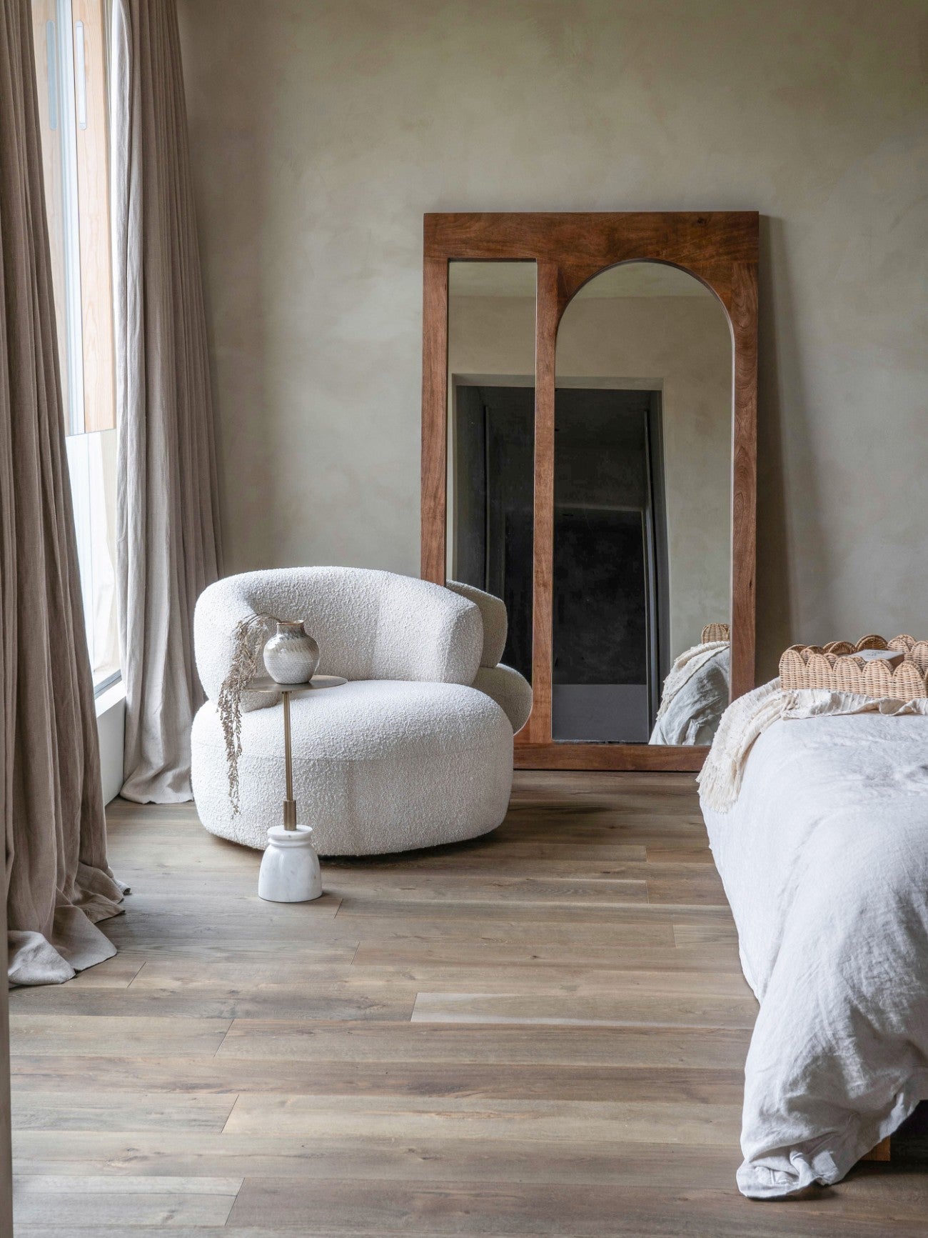 ZENO Wooden Floor Standing Mirror