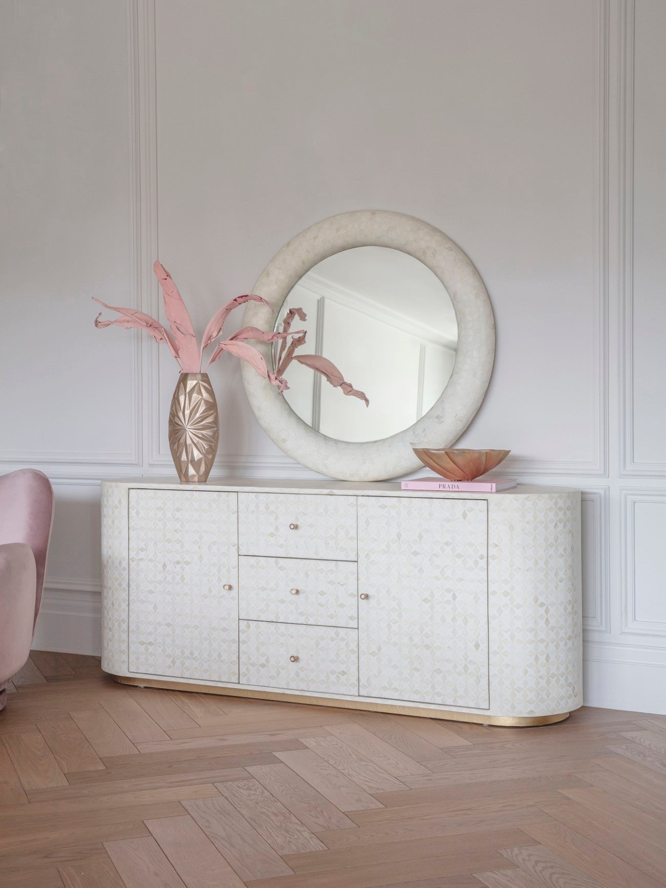 MONA Buffet Cabinet