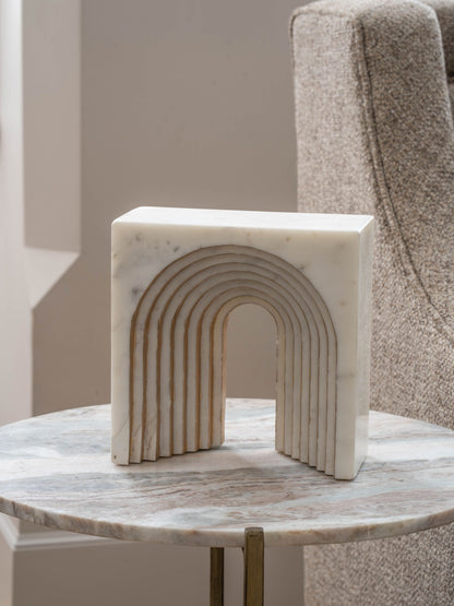 Nero White Marble Decorative Sculpture