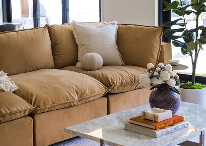 Defined by its plush, sculpted cushions, the Poka Single offers a soft yet supportive sit. The layered cushioning invites you to sink in, while maintaining structure for lasting comfort and everyday use.
