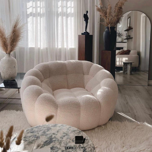 YUNA Love Seat